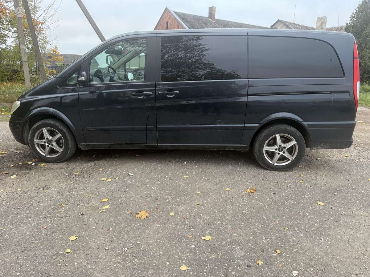 Mercedes-Benz Viano 2004 — photo 8