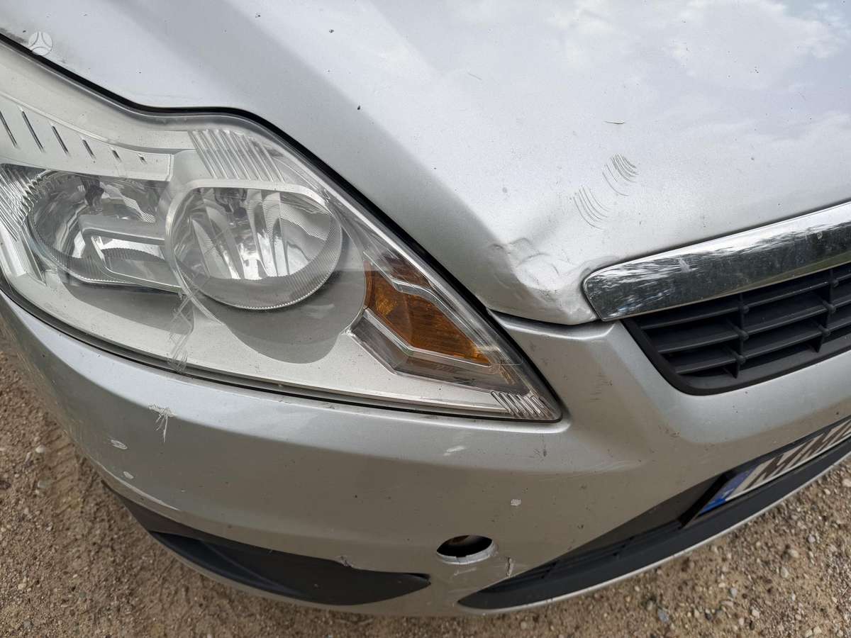Ford Focus 2008 — photo 13