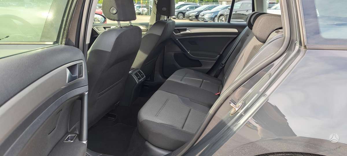 Volkswagen Golf 2015 — photo 11