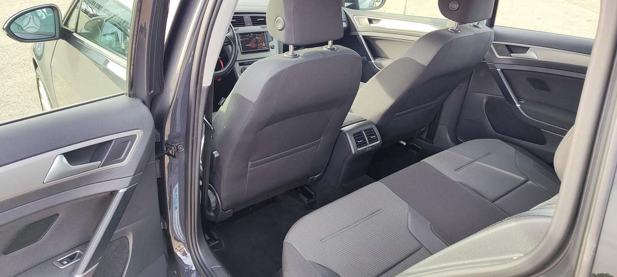 Volkswagen Golf 2015 — photo 13