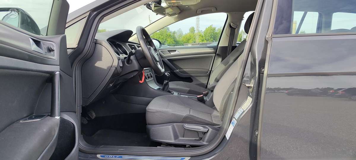 Volkswagen Golf 2015 — photo 9