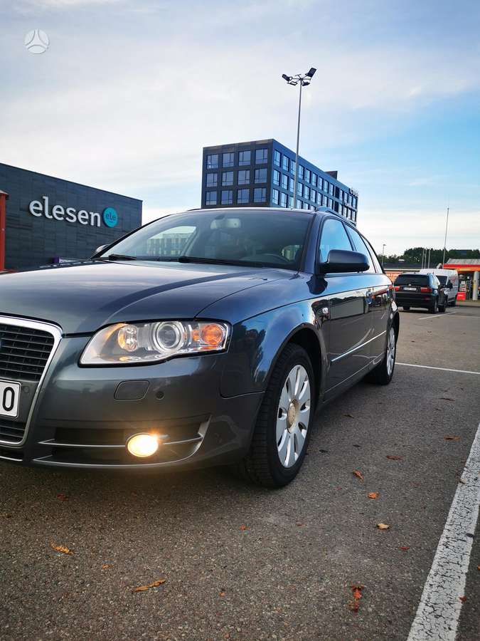 Audi A4 2007 — rear view