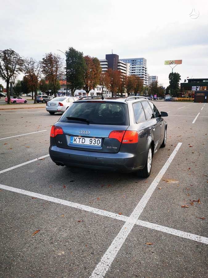 Audi A4 2007 — photo 7
