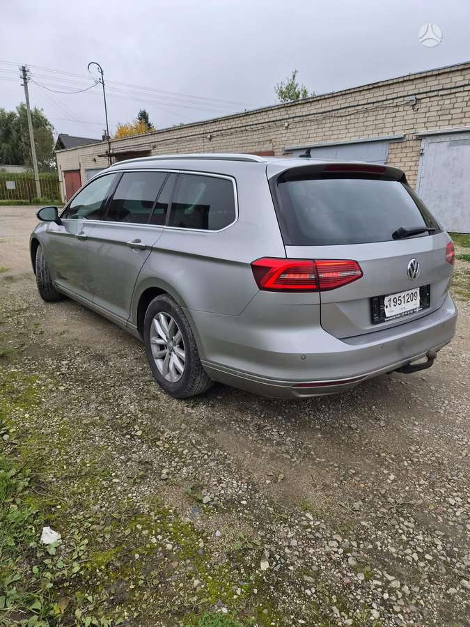 Volkswagen Passat 2015 — двигун 1968 cm³, 150 HP (110kW)