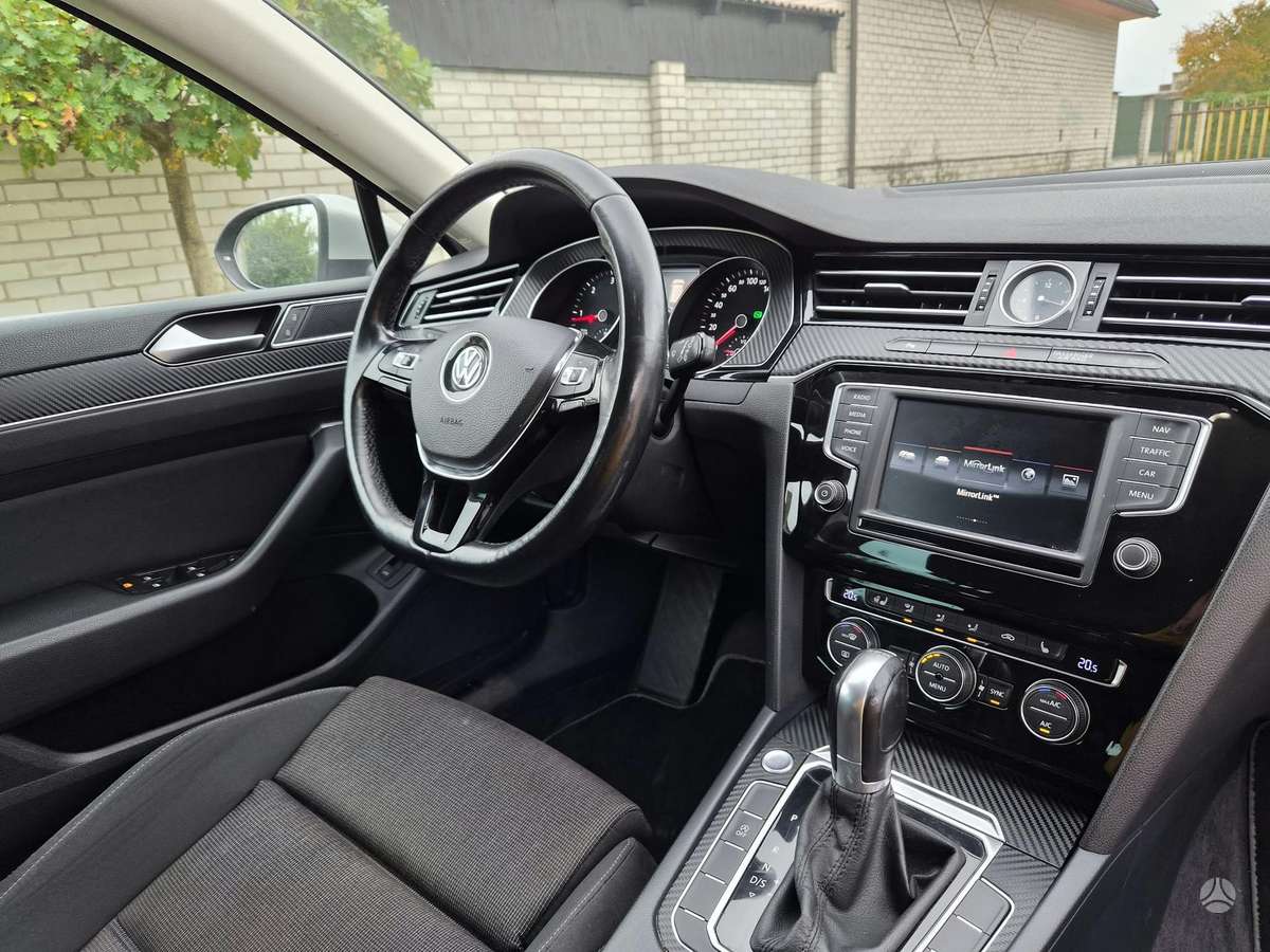 Volkswagen Passat 2015 — фото 9