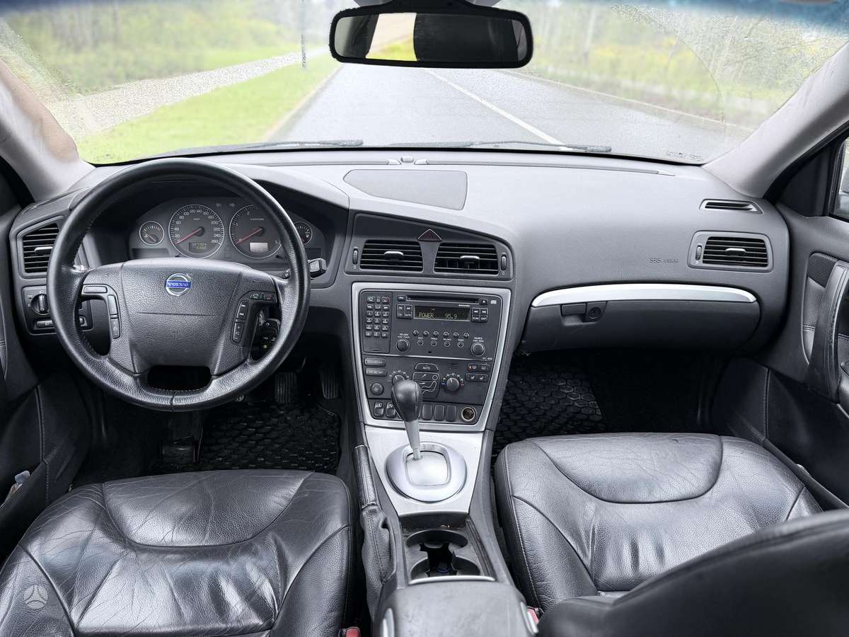 Volvo V70 2007 — photo 8