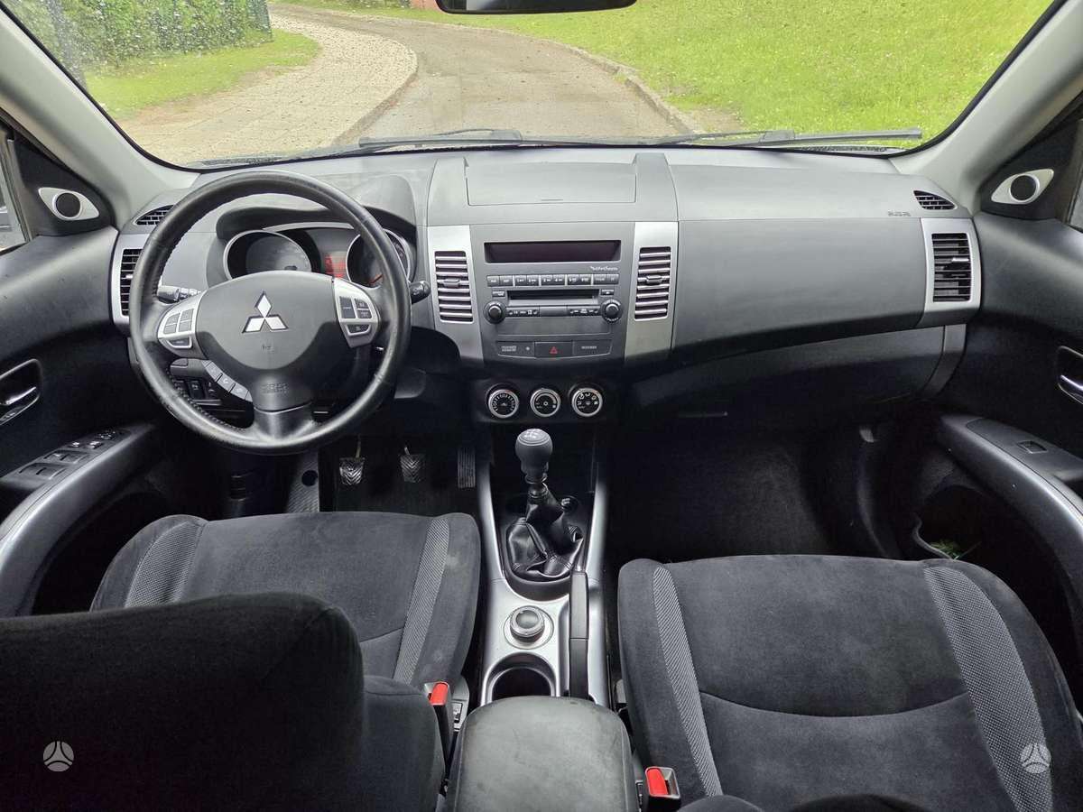 Mitsubishi Outlander 2008 — photo 5