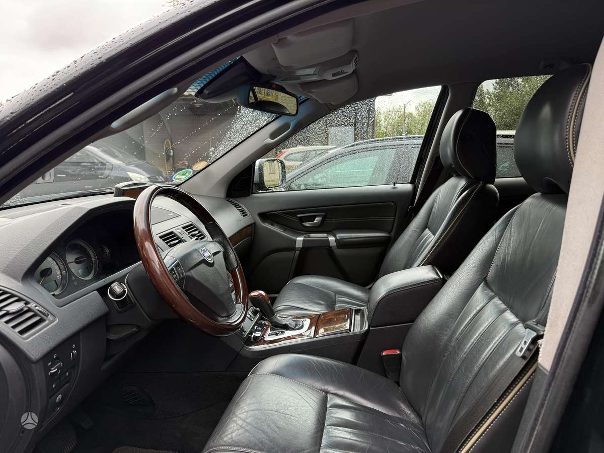 Volvo XC90 2007 — photo 10