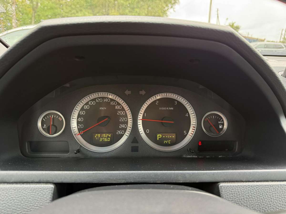 Volvo XC90 2007 — photo 23