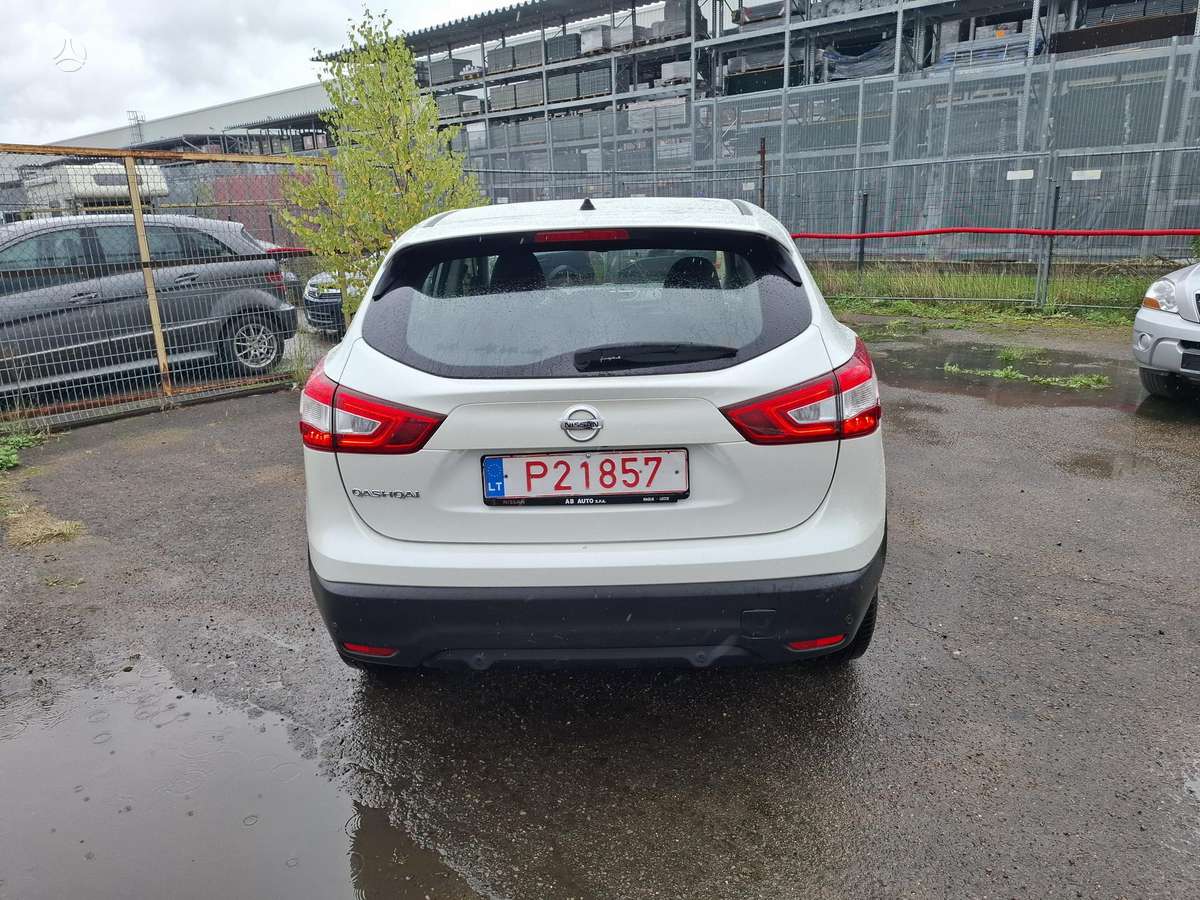 Nissan Qashqai 2014 — двигун 1197 cm³, 116 HP (85kW)
