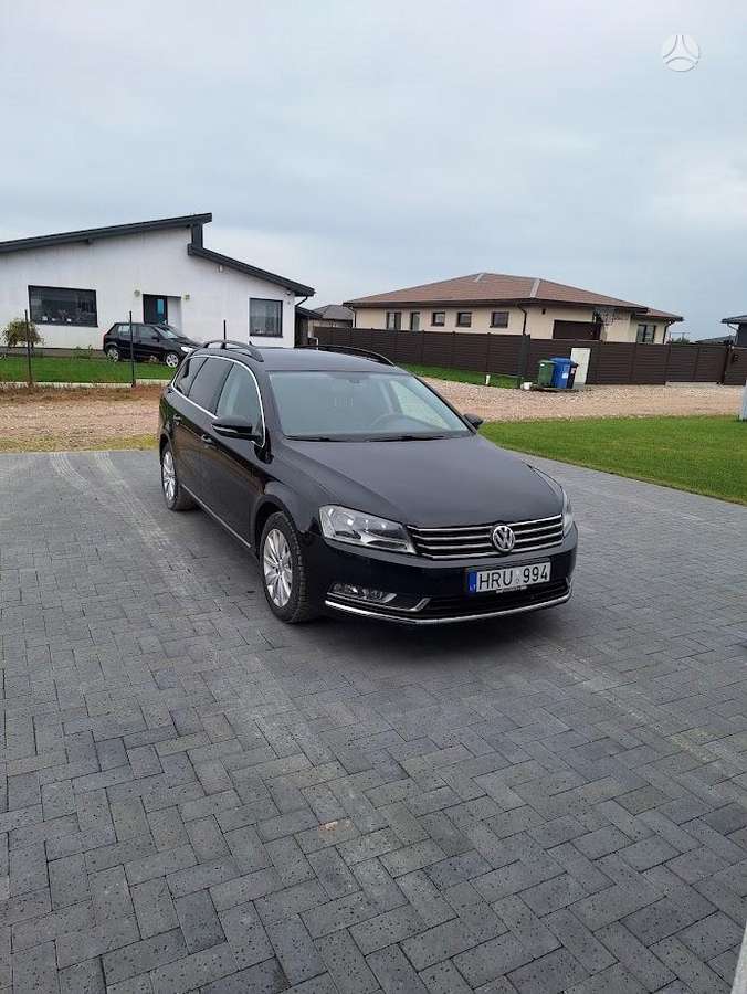 Volkswagen Passat 2011 — vehicle for AFU Ukraine
