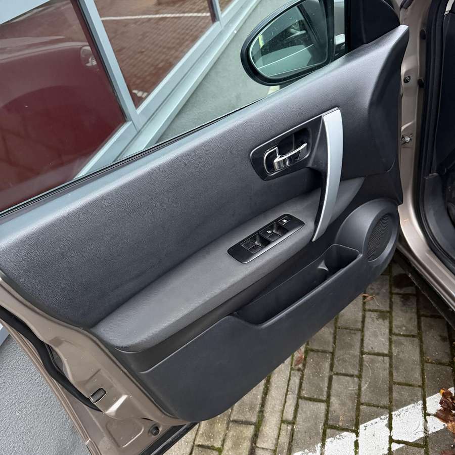 Nissan Qashqai 2008 — photo 24