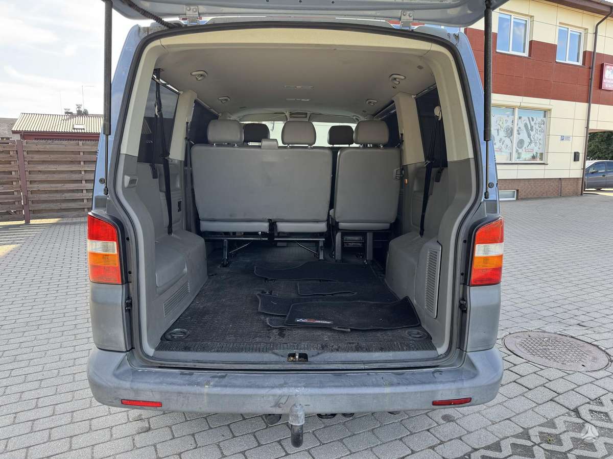 Volkswagen Transporter 2008 — photo 29