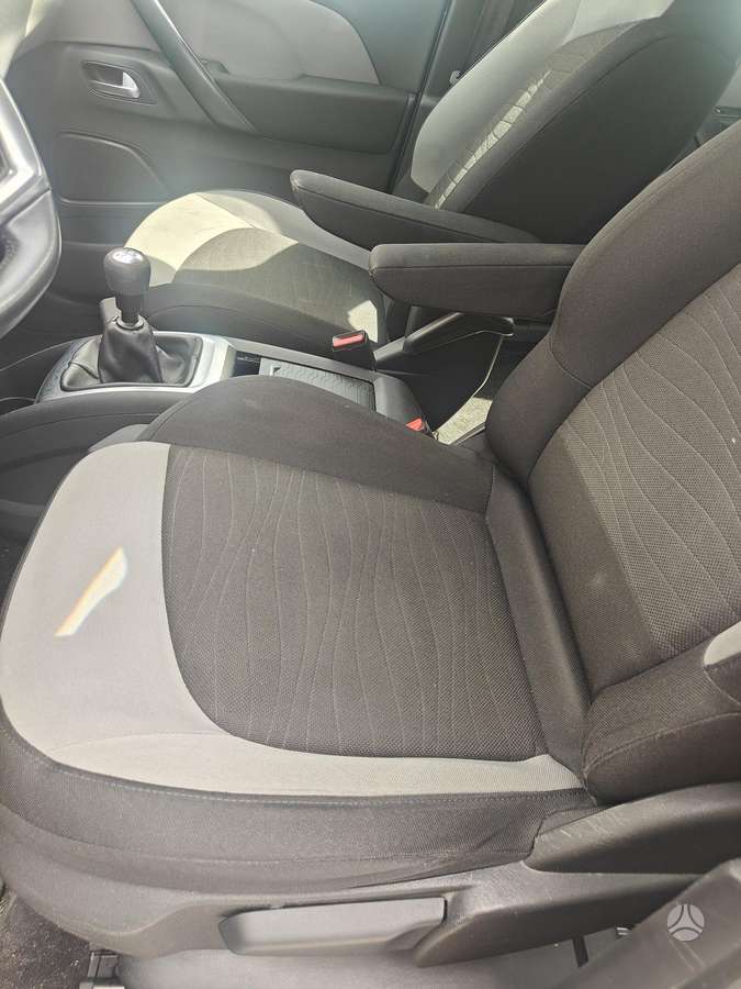 Citroen Grand 2014 — photo 6