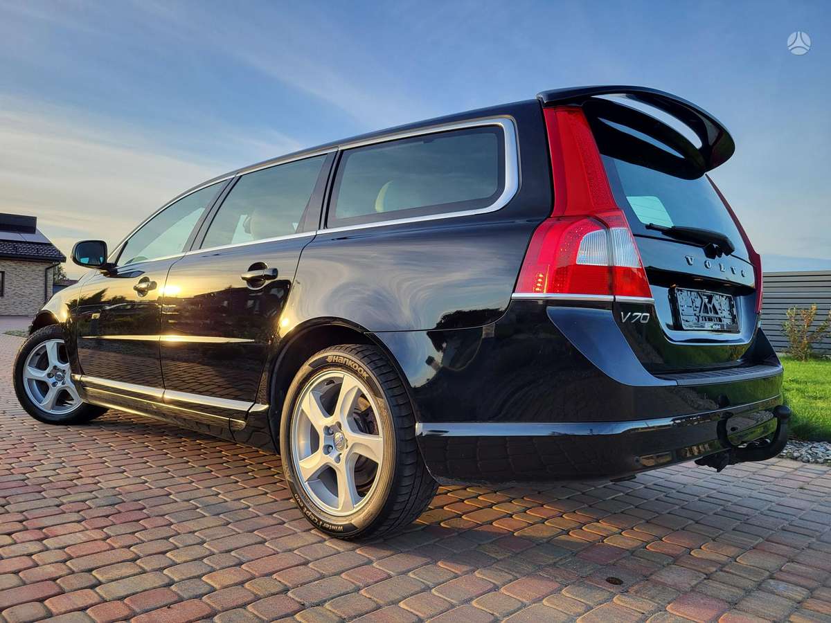 Volvo V70, 2012