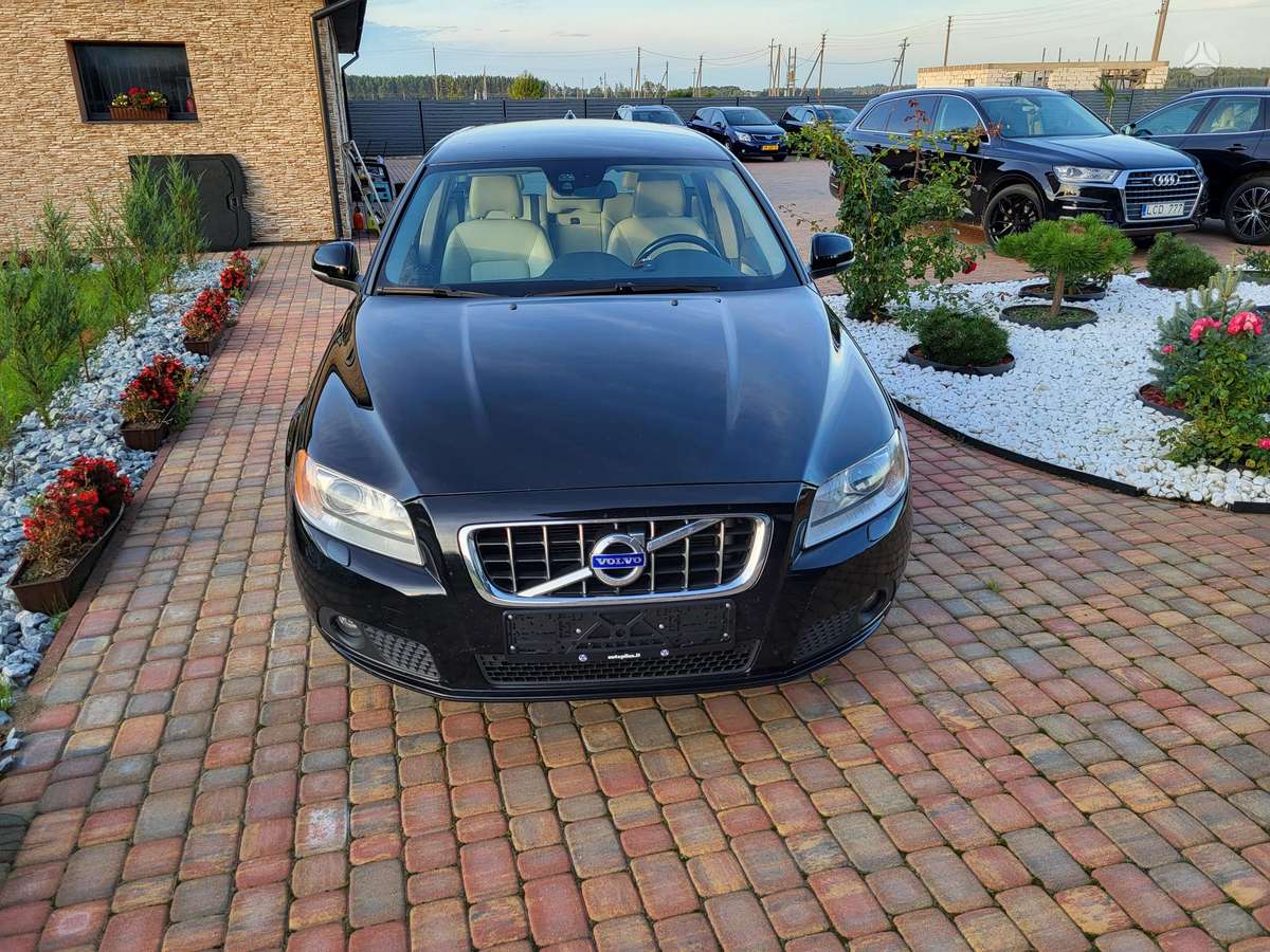 Volvo V70 2012 — photo 5