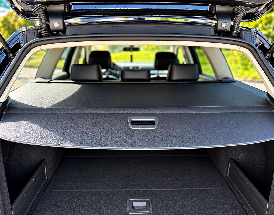 Volkswagen Passat 2013 — photo 14