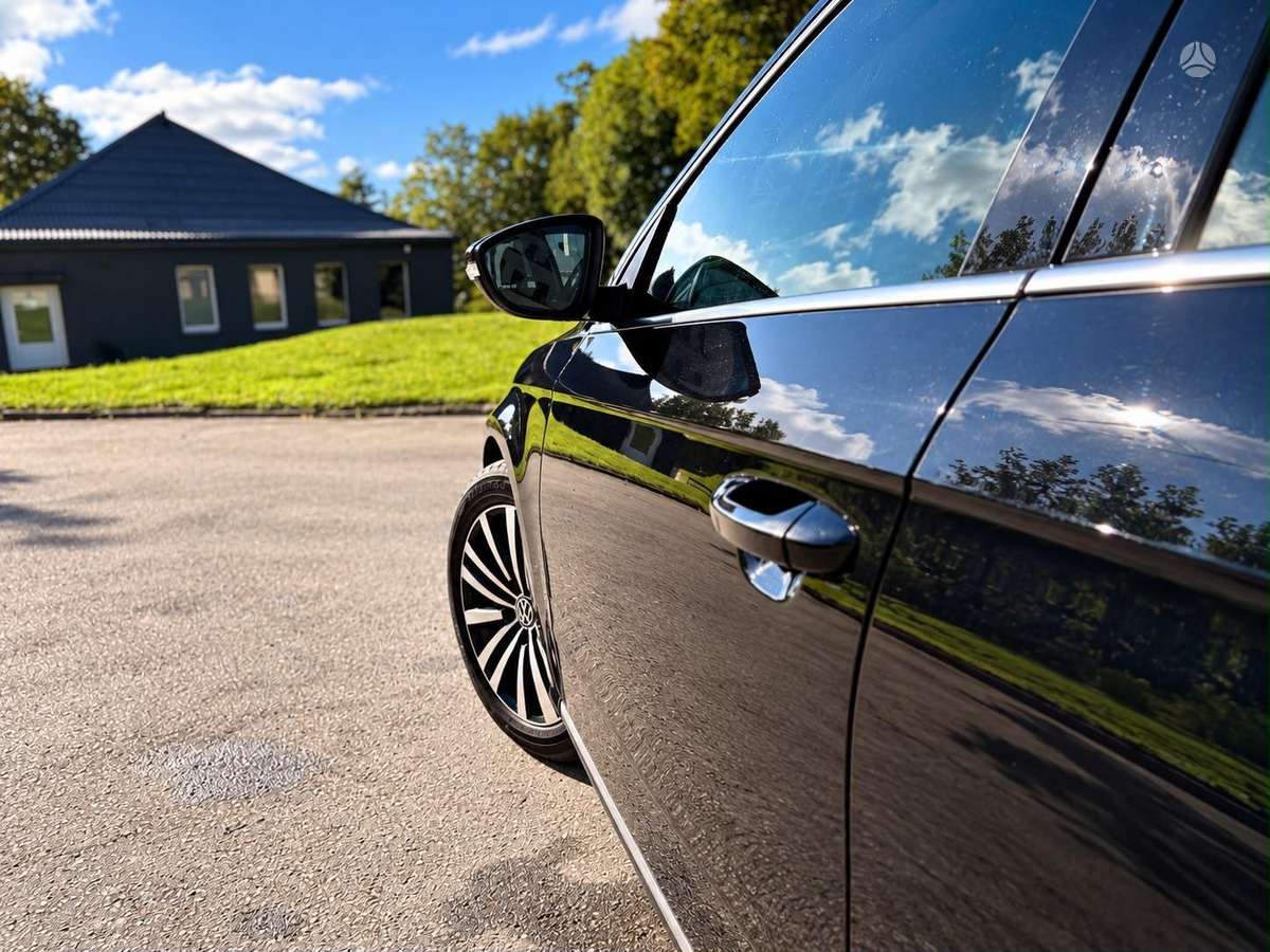 Volkswagen Passat 2013 — engine 1968 cm³, 140 HP (103kW)