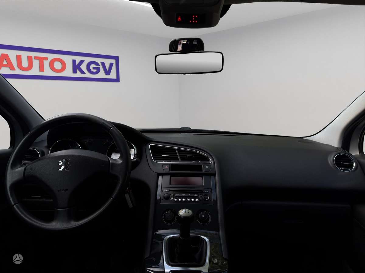 Peugeot 5008 2010 — photo 12