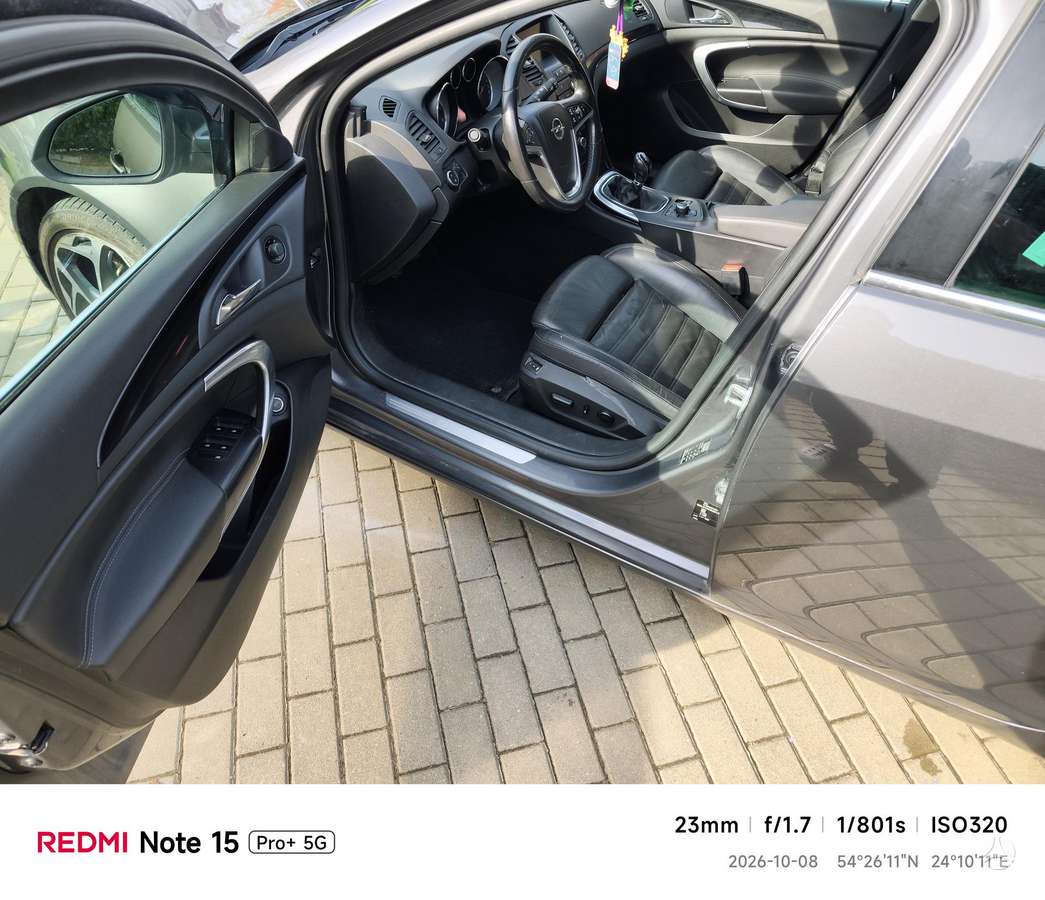 Opel Insignia 2013 — двигун 1956 cm³, 160 HP (118kW)