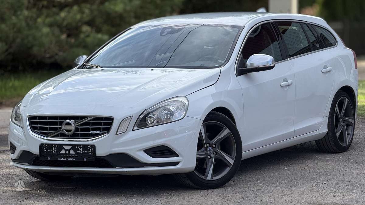 Volvo V60, 2011