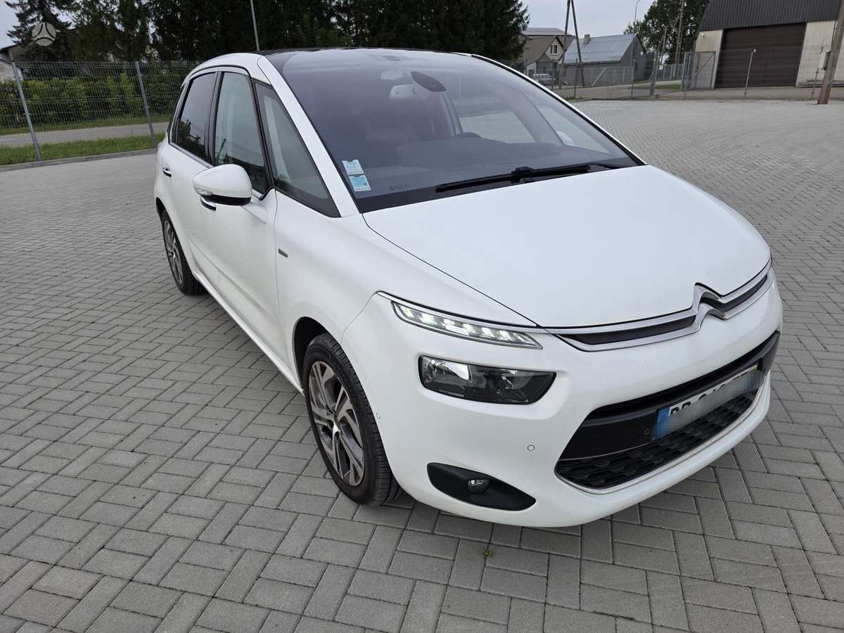 Citroen C4 2015 — вигляд ззаду