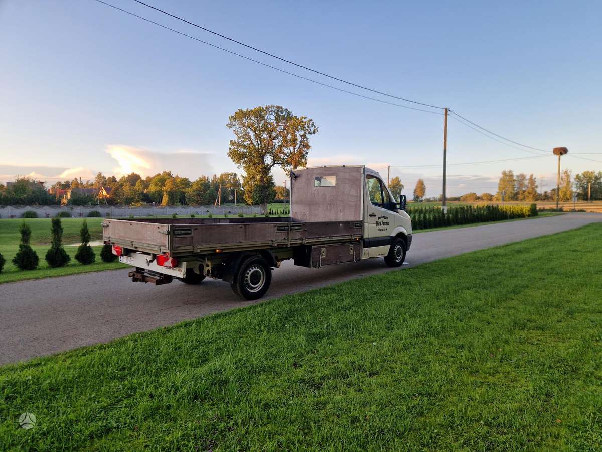 Volkswagen Crafter 2014 — engine 2000 cm³, 163 HP (120kW)