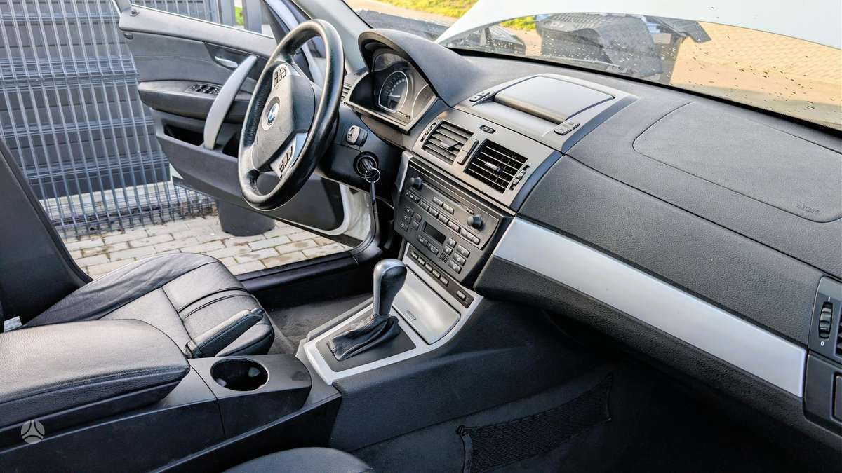 BMW -kita- 2008 — photo 10