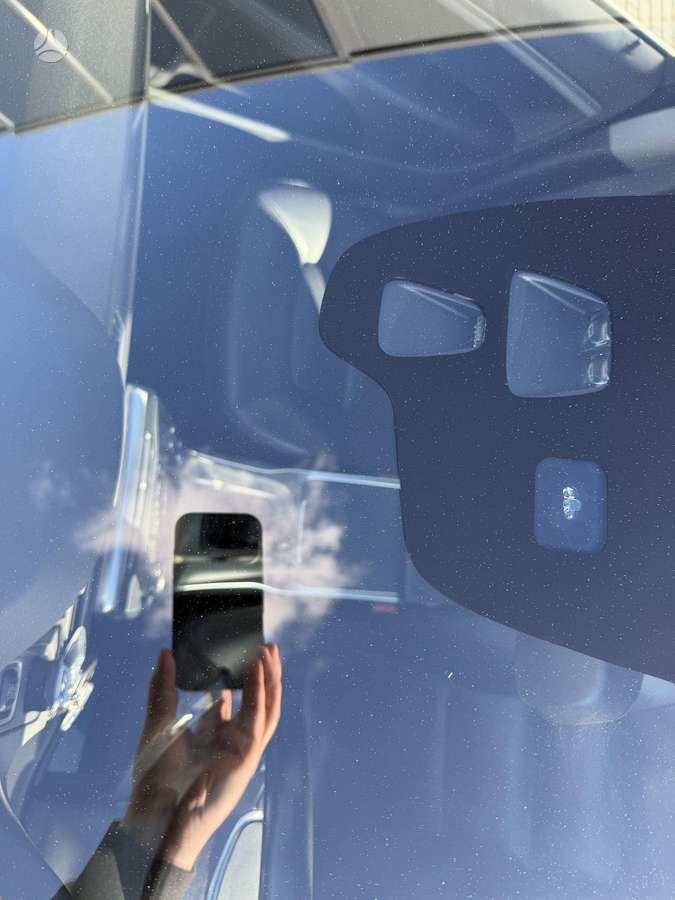Volvo V70 2012 — photo 22