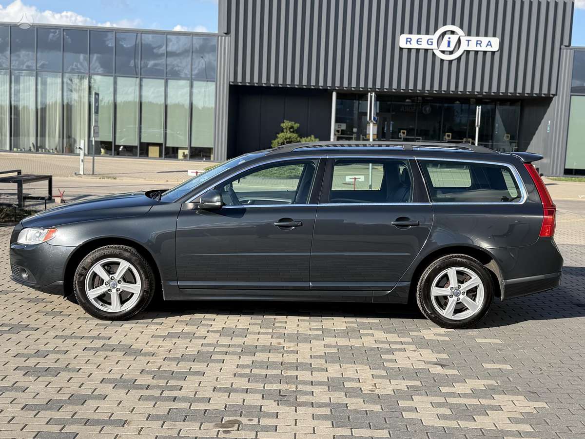 Volvo V70 2012 — engine 2000 cm³, 163 HP (120kW)