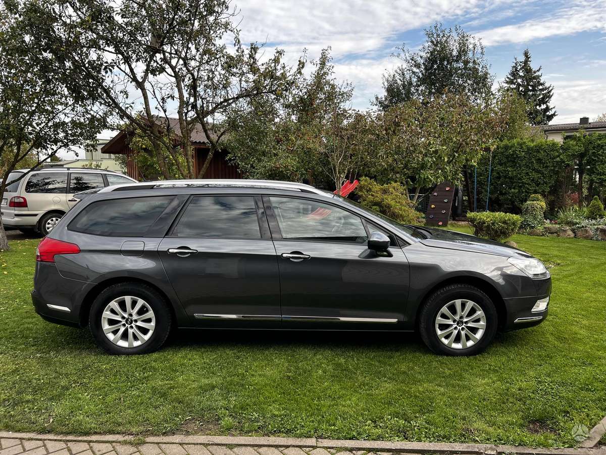 Citroen C5 2015 — photo 9