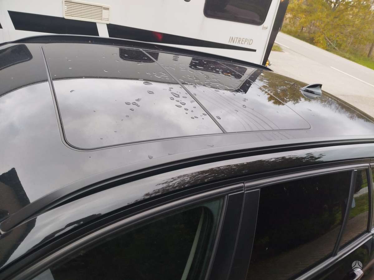BMW 318 2013 — photo 19