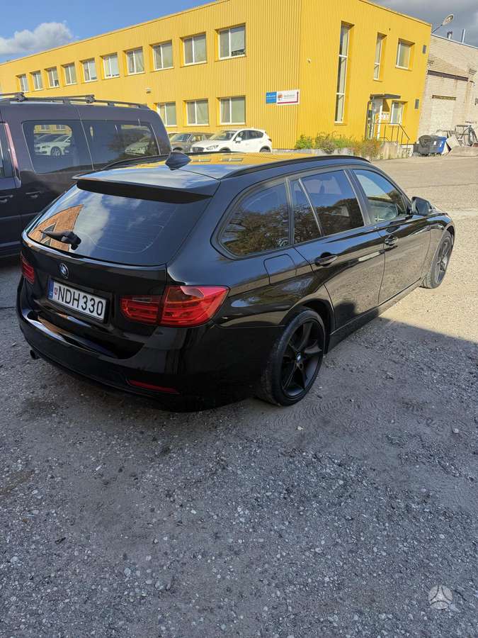 BMW 318 2013 — engine 1995 cm³, 143 HP (105kW)
