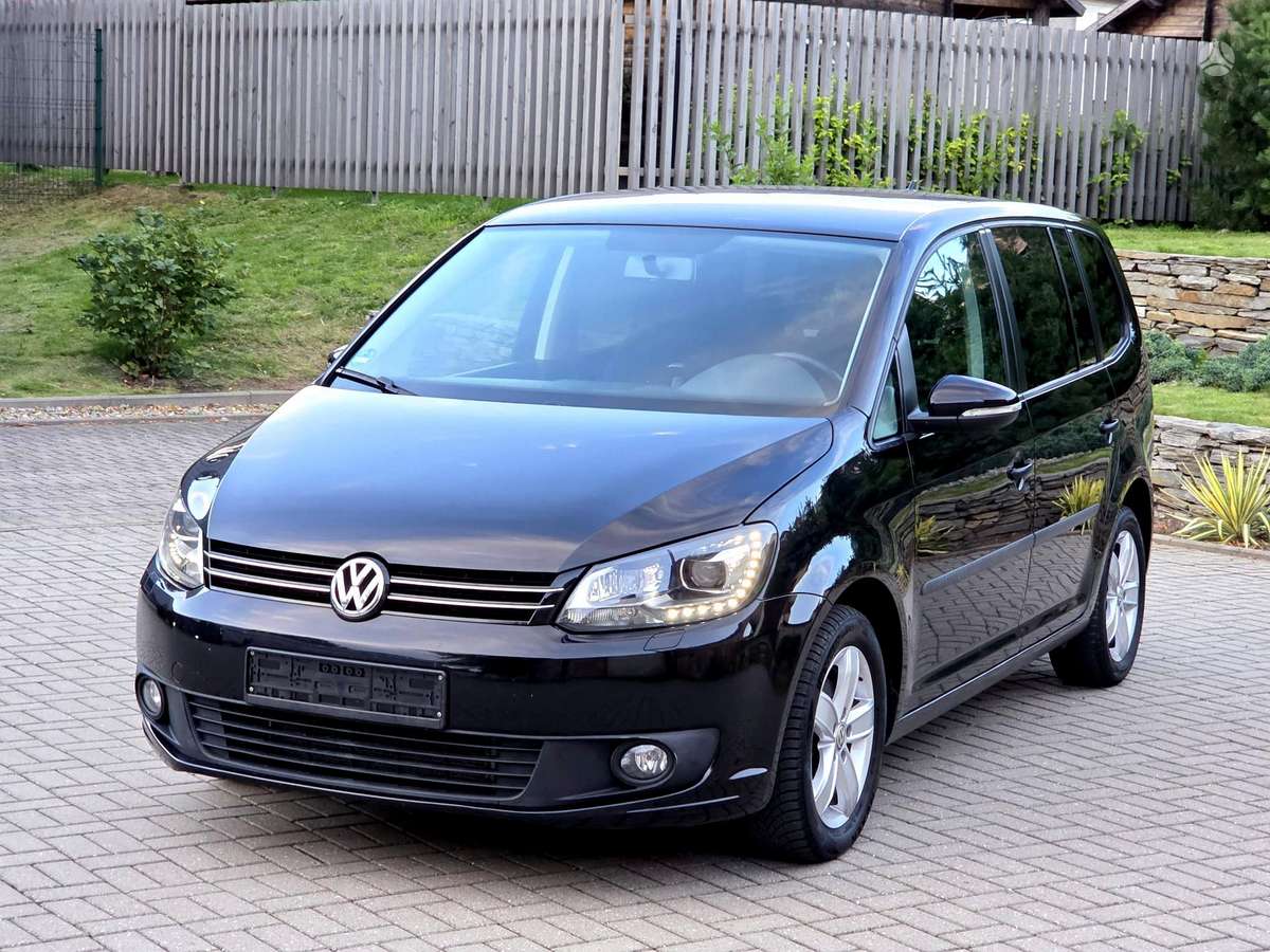 Volkswagen Touran 2015 — photo 14