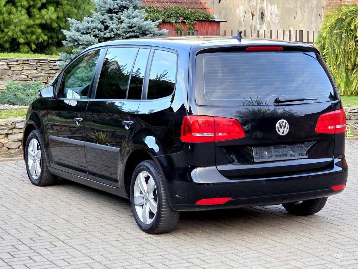 Volkswagen Touran 2015 — photo 6