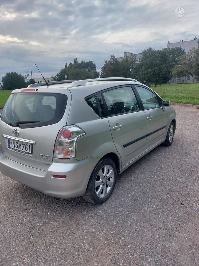 Toyota Corolla 2007 — двигун 2231 cm³, 136 HP (100kW)