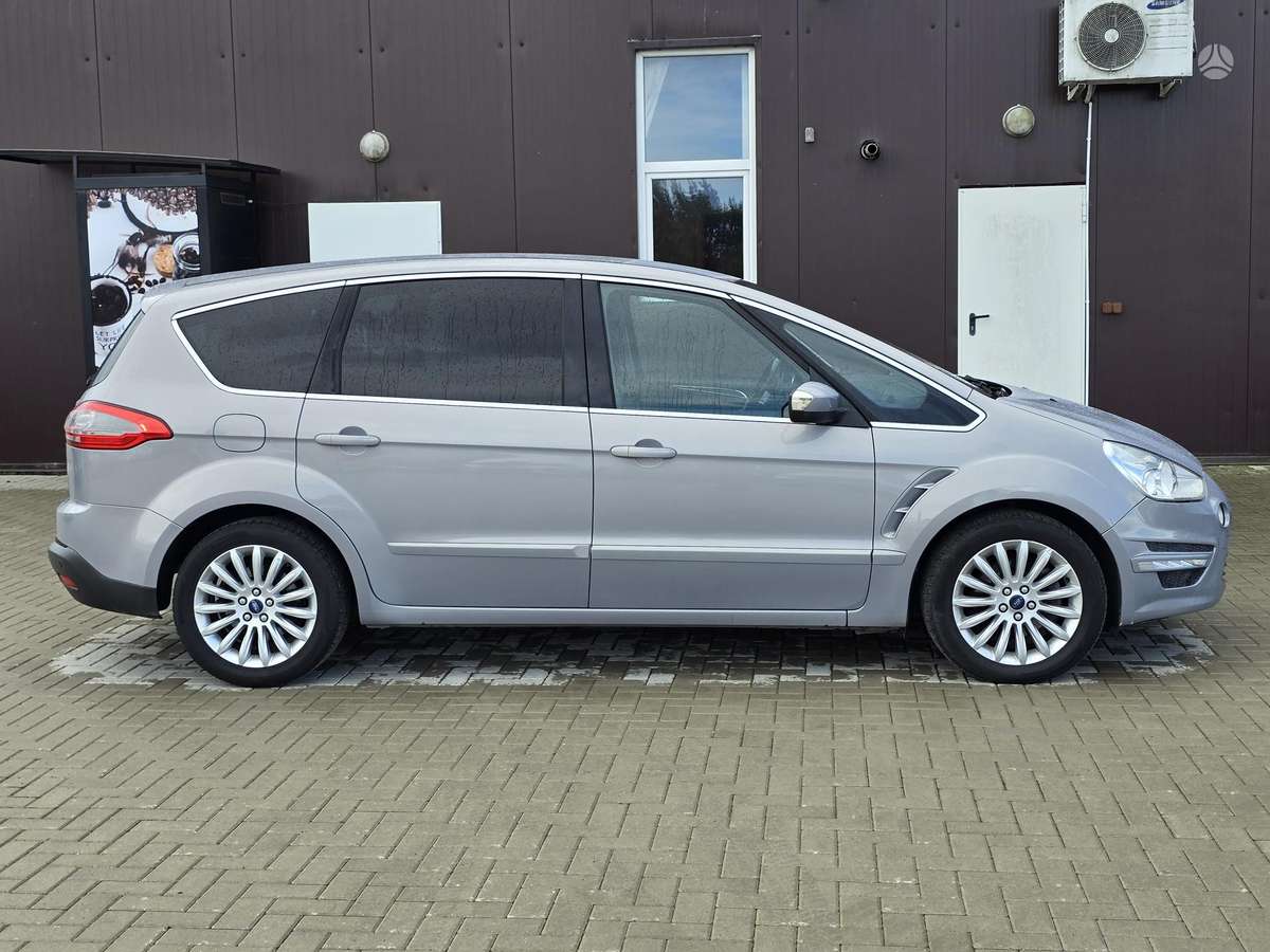 Ford S-MAX 2012 — photo 6