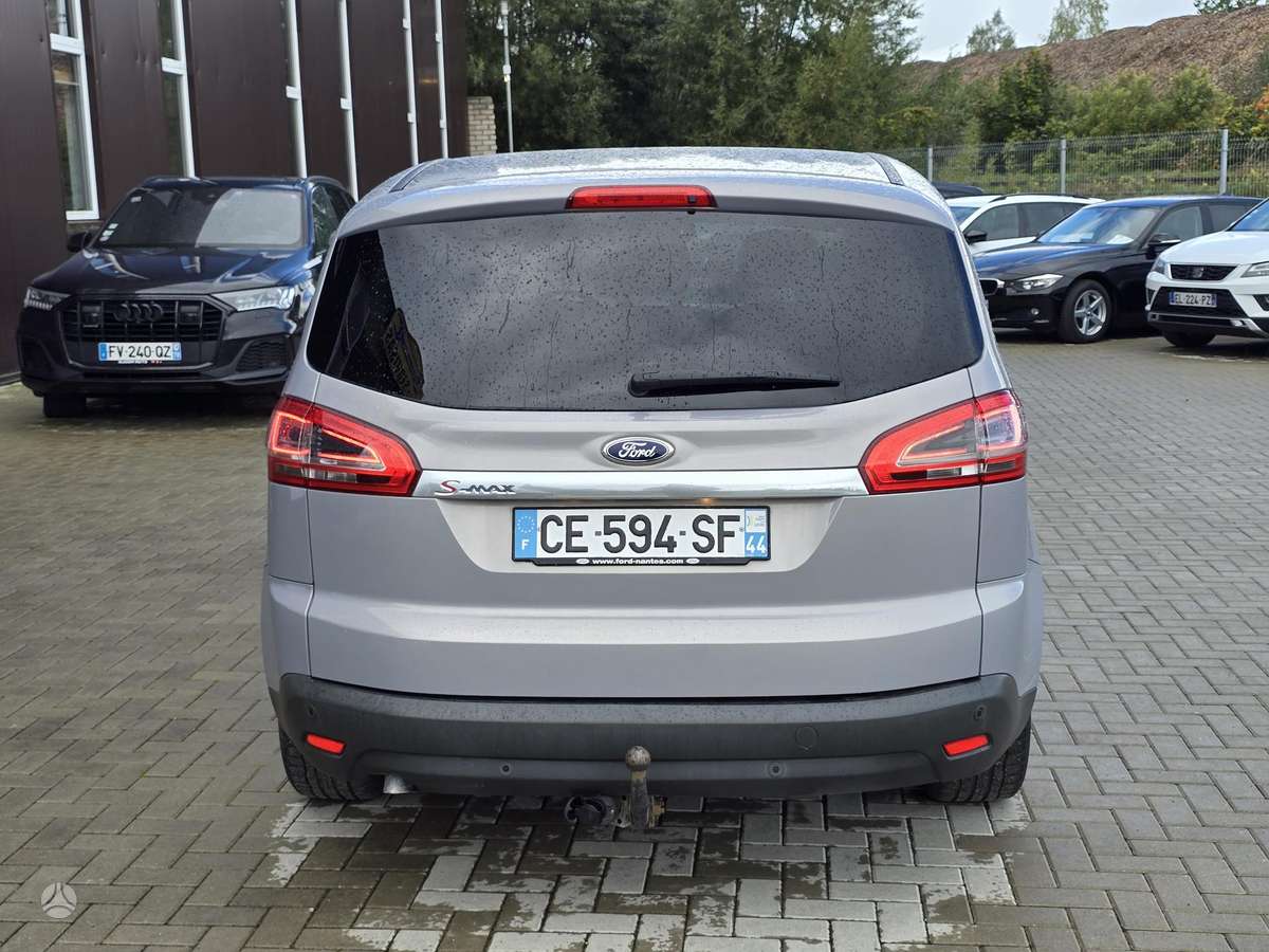 Ford S-MAX 2012 — photo 7