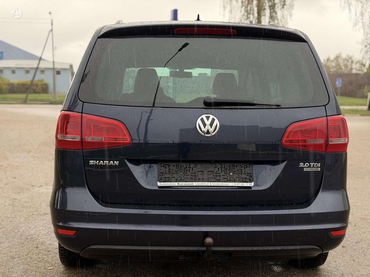 Volkswagen Sharan 2010 — photo 12