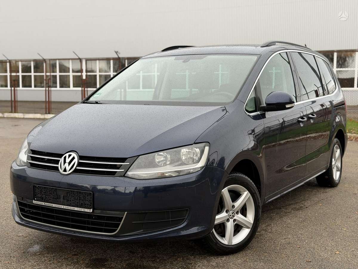Volkswagen Sharan 2010 — rear view