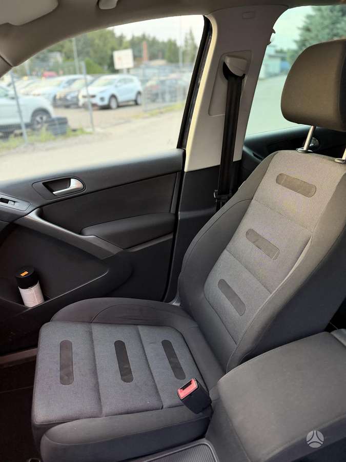 Volkswagen Tiguan 2009 — photo 18