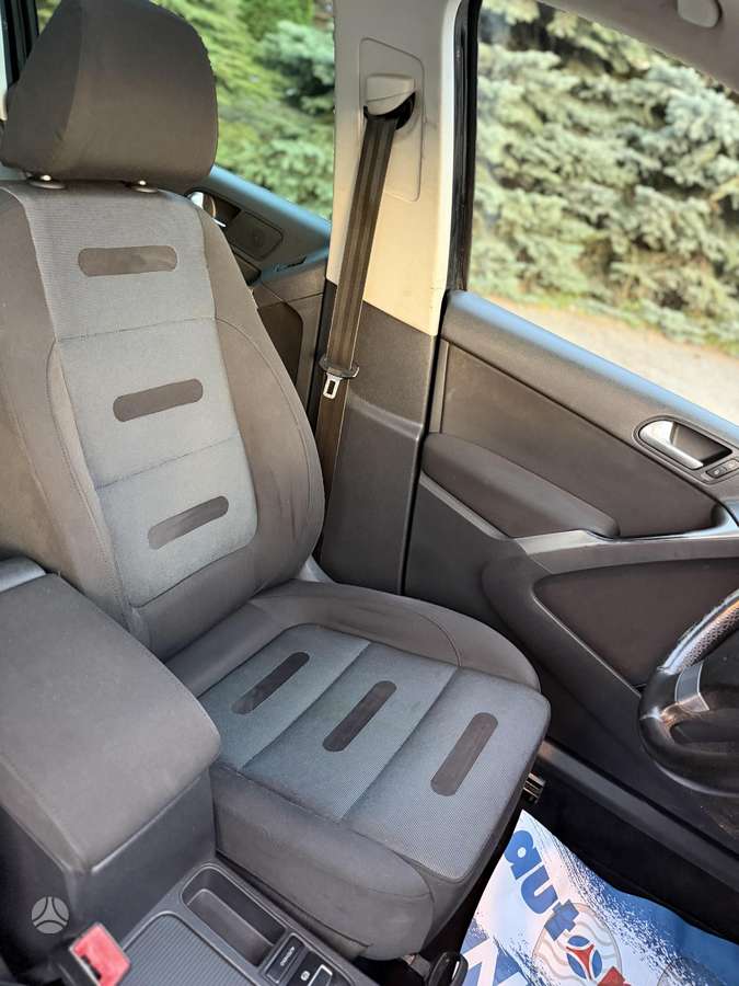 Volkswagen Tiguan 2009 — photo 19