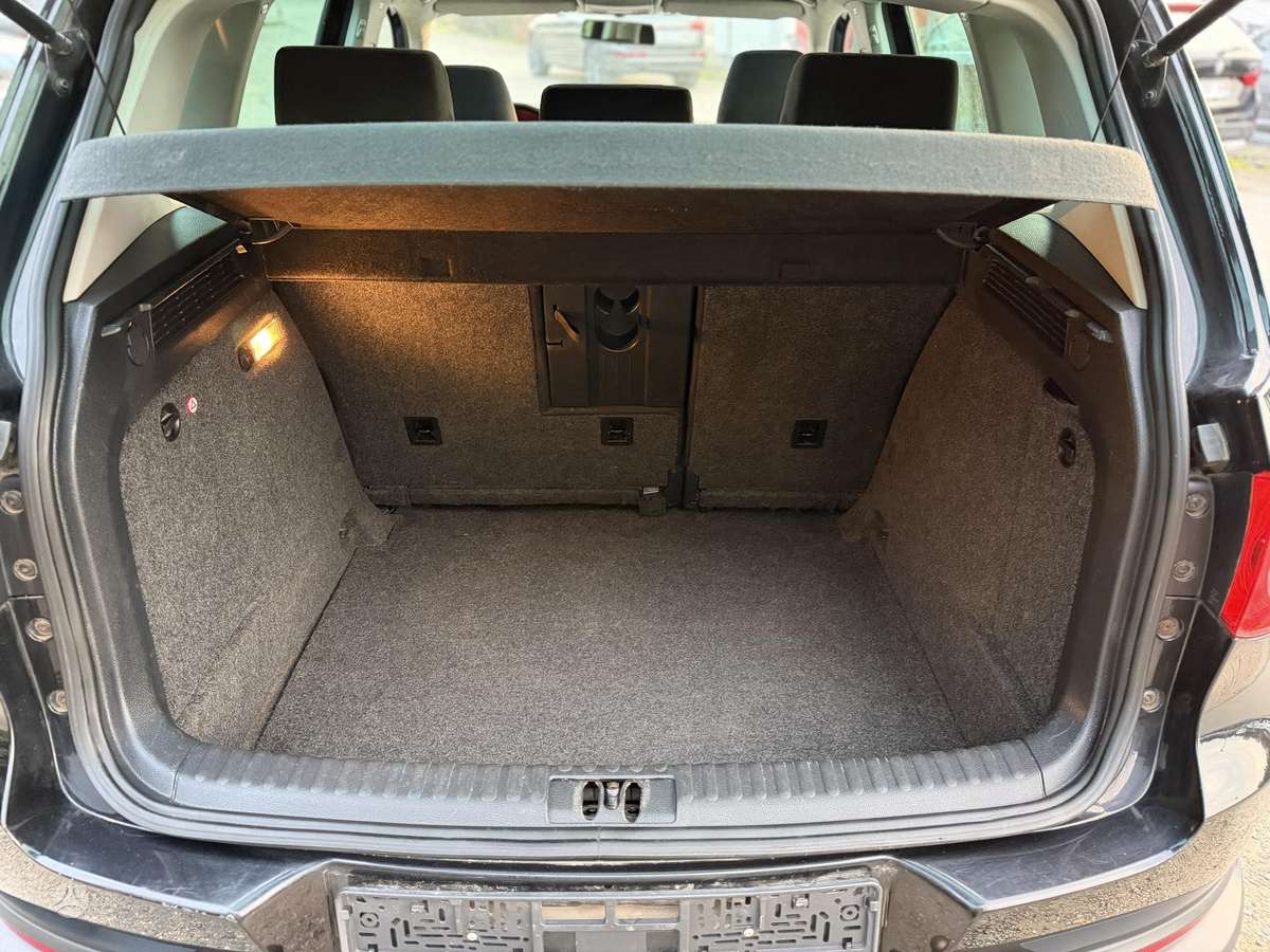 Volkswagen Tiguan 2009 — photo 23