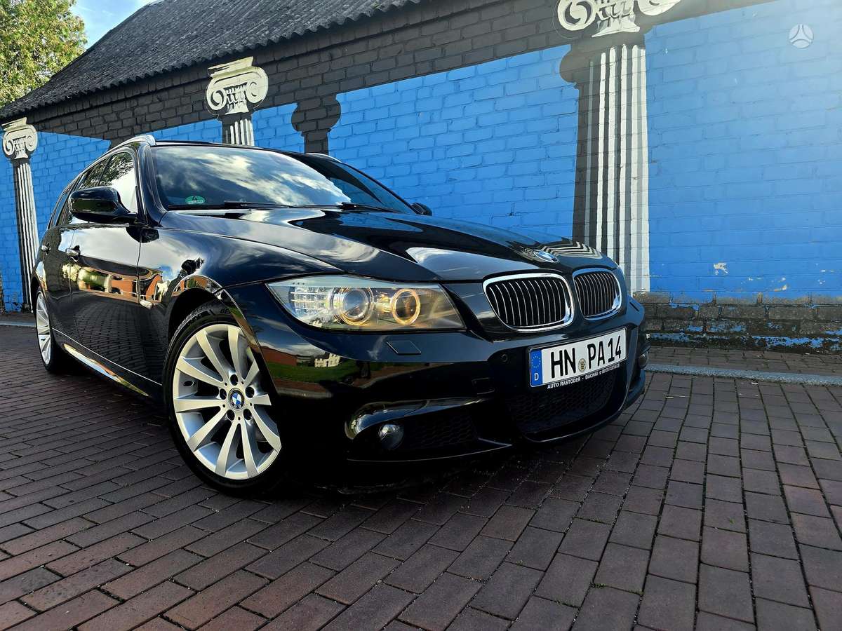 BMW 320, 2011