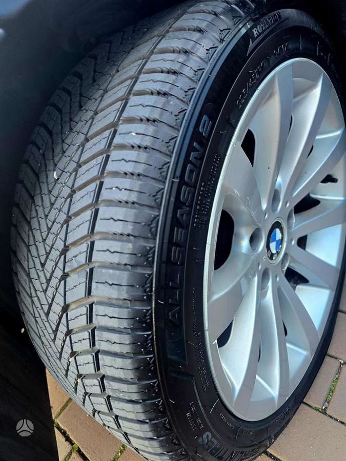 BMW 320 2011 — photo 30