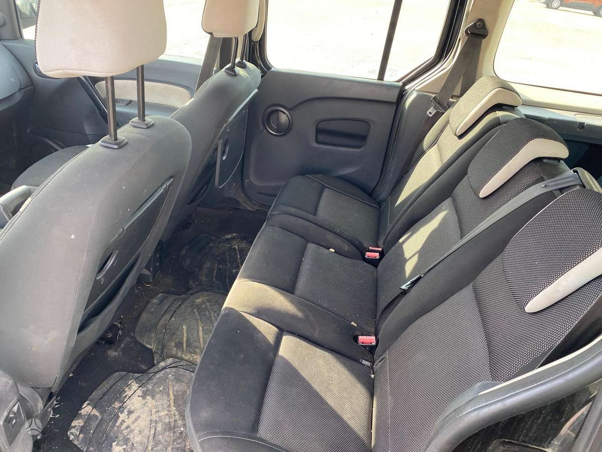 Renault Kangoo 2014 — photo 22