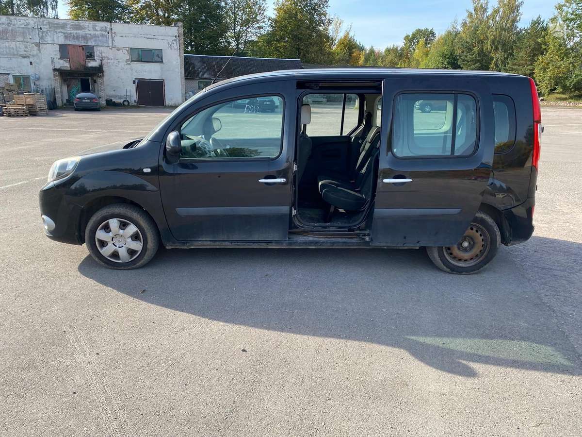 Renault Kangoo 2014 — interior