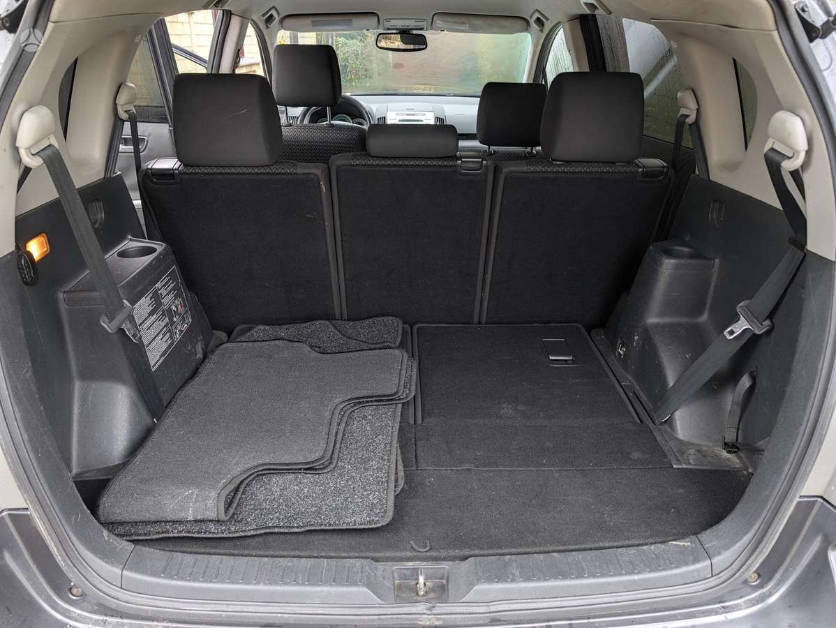 Toyota Corolla 2007 — photo 17