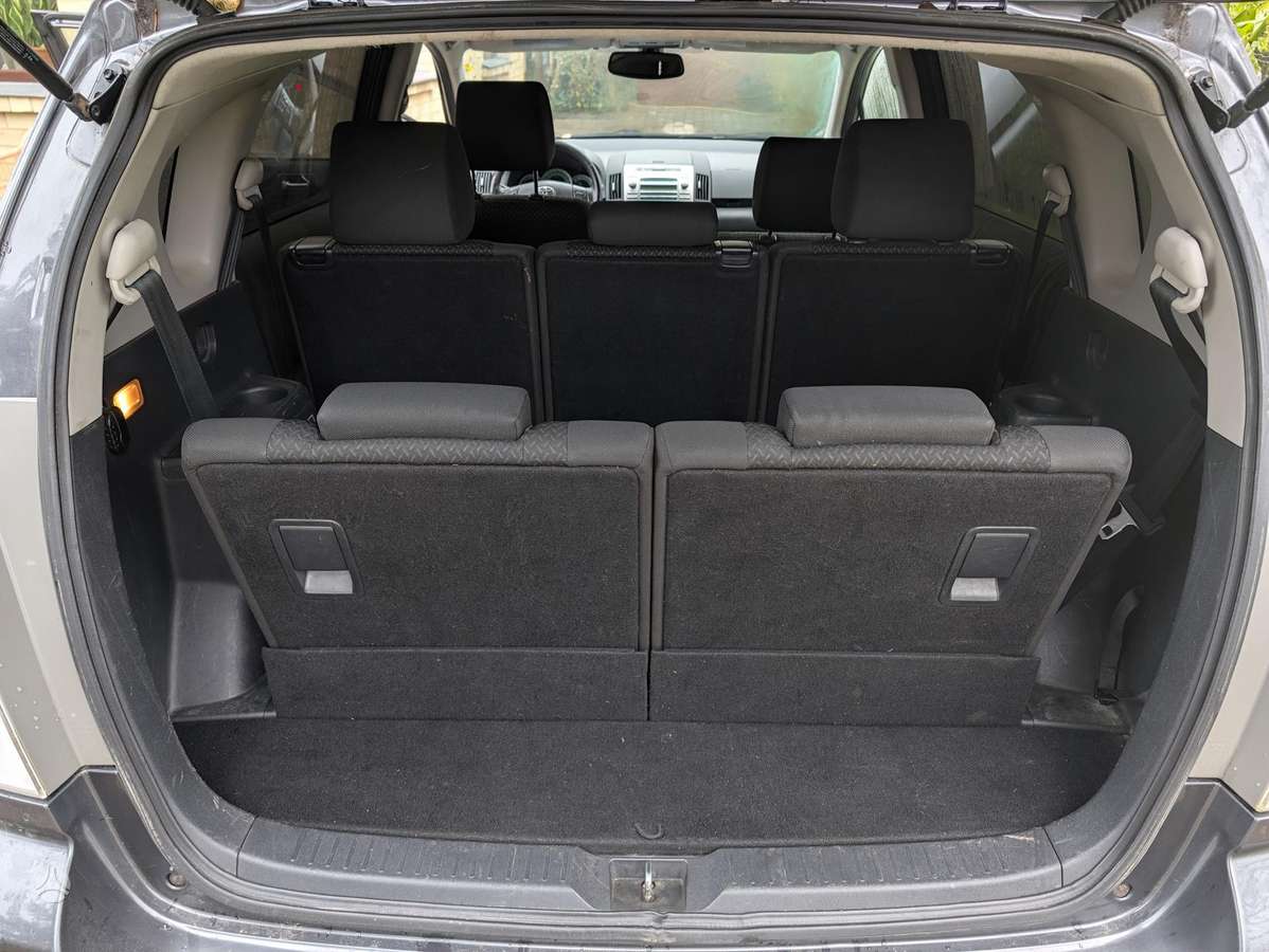 Toyota Corolla 2007 — photo 18
