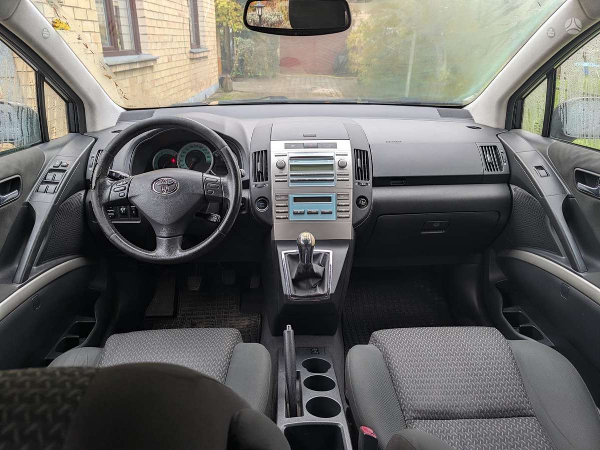 Toyota Corolla 2007 — photo 8